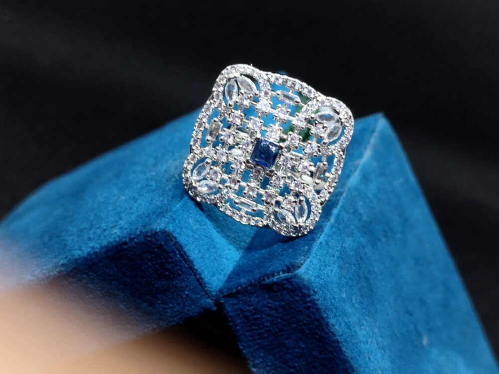 Shop Primary Image Shop Primary Image