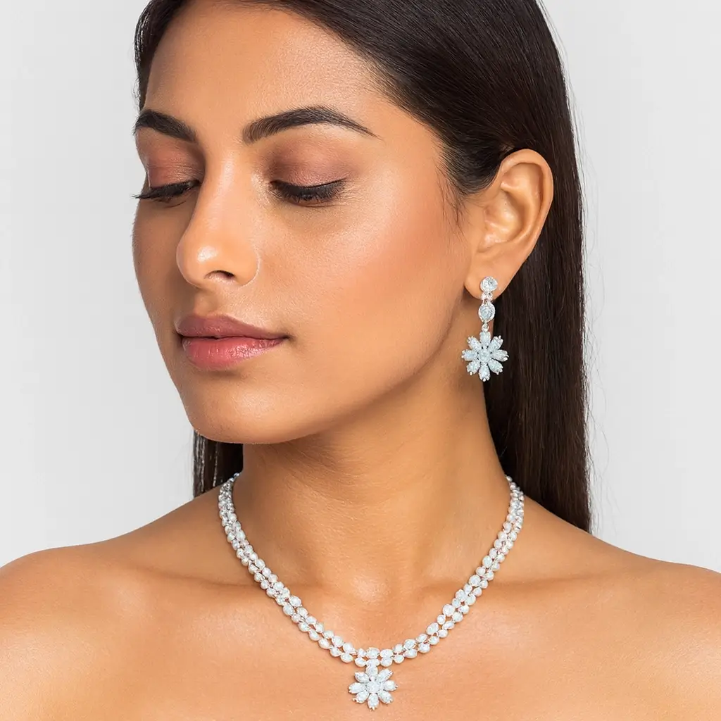 Premium Gold Finish Party Wear Necklace with Matching Earrings - Image 3