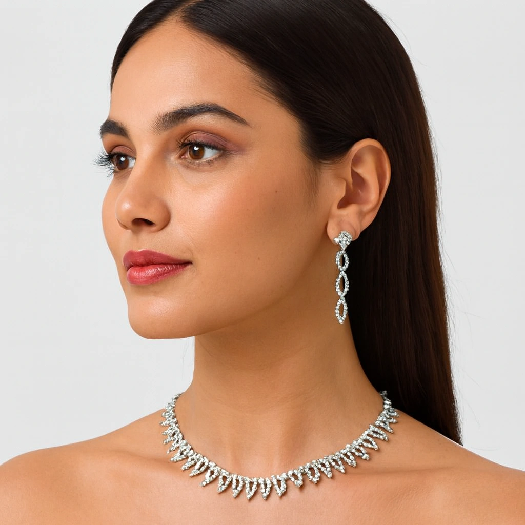 Stylish Festive Wear Gold-Tone Necklace Set with Sparkling Leaf Motifs - Image 3