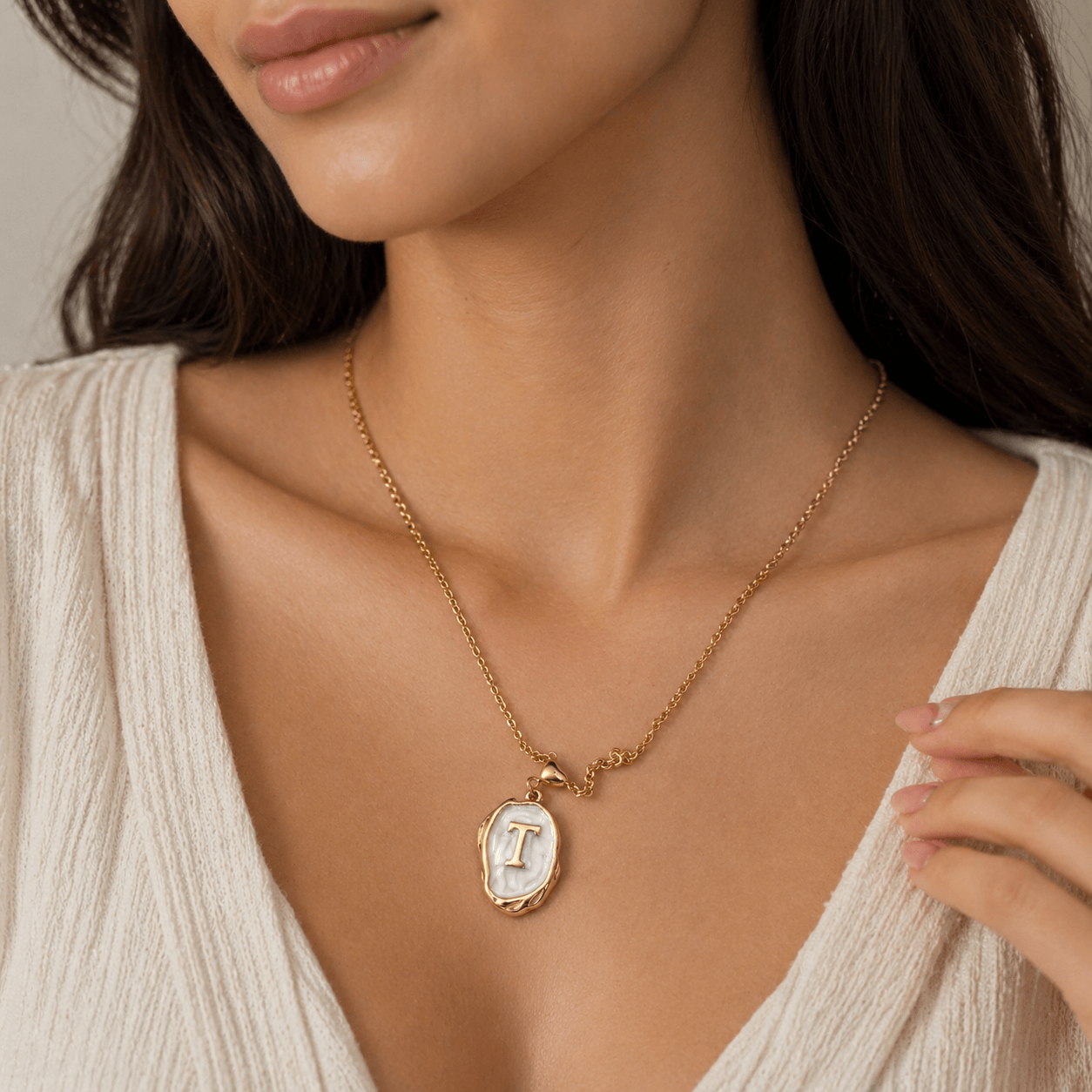 Gold-Plated Initial âTâ Pendant Necklace for Women - Image 3