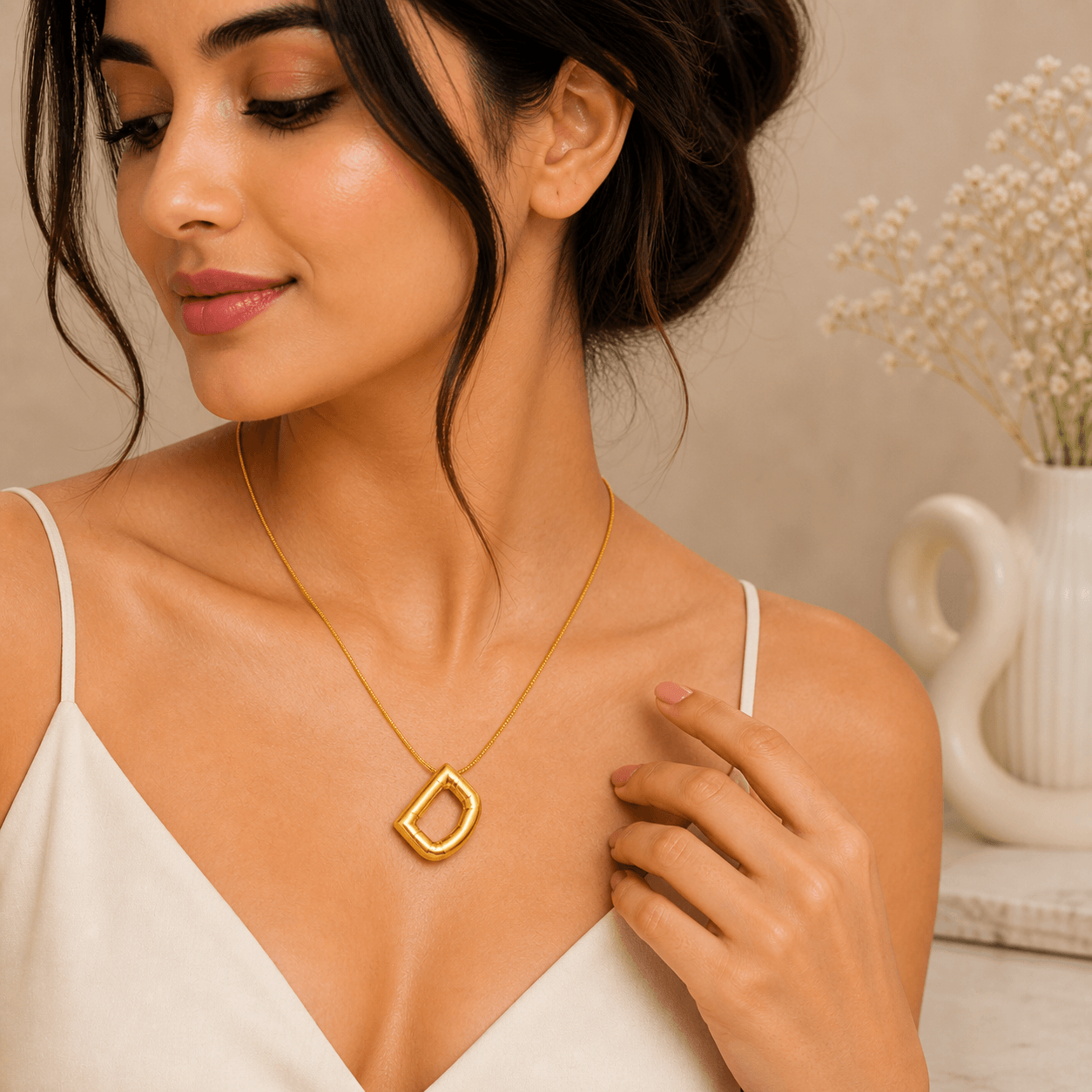 Geometric Pendant Necklace for Women – Minimalist D-Shaped Charm - Image 3