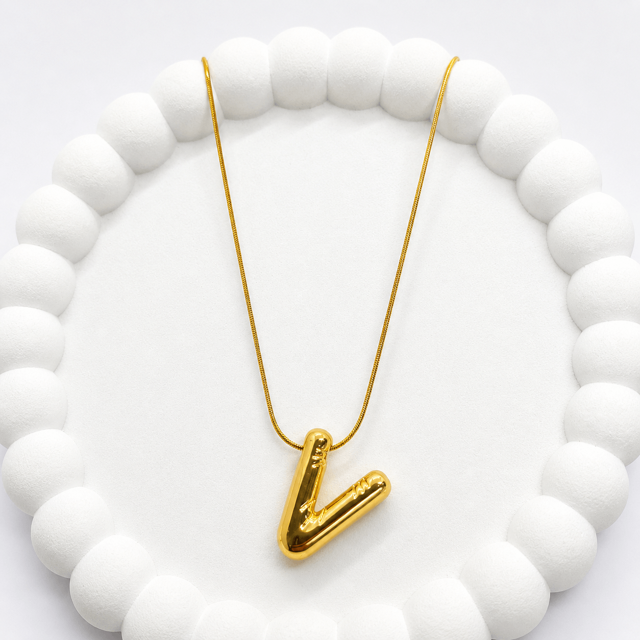 Gold-Tone Initial “V” Pendant Necklace for Women | Elegant Minimalist Artificial Jewelry
