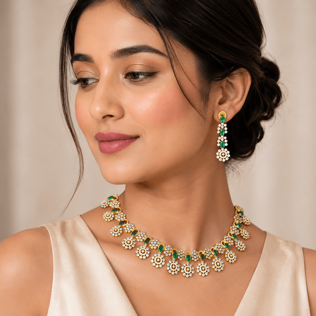 Royal Green Stone Traditional Jewelry Set with Earrings - Image 3