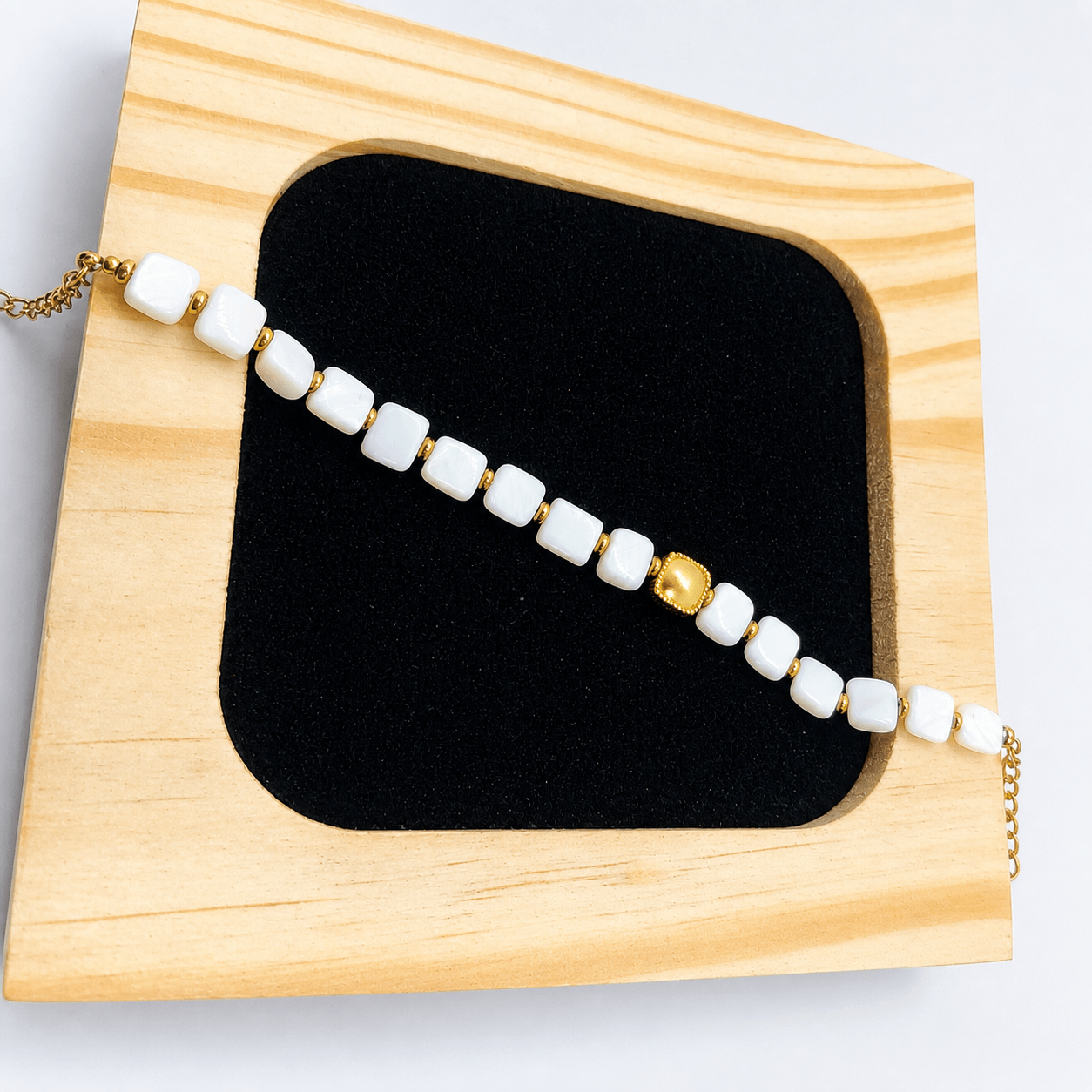 White Beaded Bracelet – Elegant Minimalist Artificial Jewelry for Women | Premium Pearl Finish Adjustable Bracelet